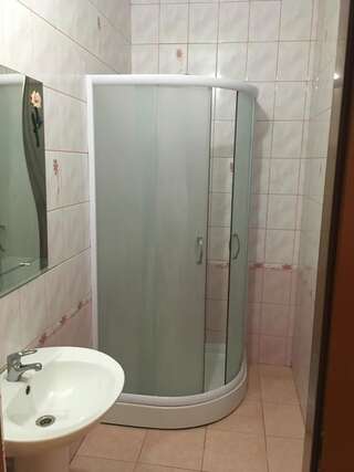 Отель Готель ЦІмбор Славское Двухместный номер с 2 отдельными кроватями-6