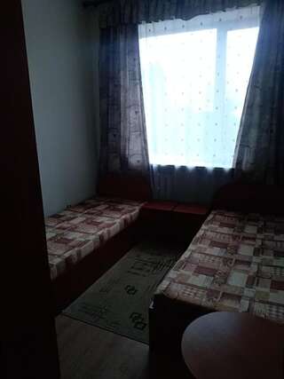 Отель Готель ЦІмбор Славское Двухместный номер с 2 отдельными кроватями-17